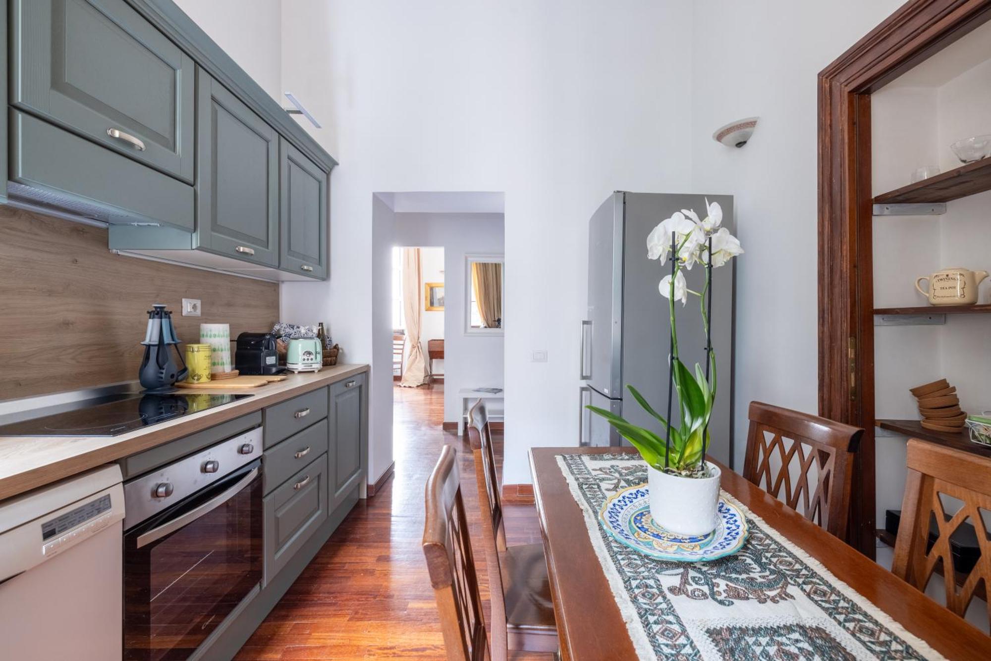 Luxury Apartment In The Heart Of Rome - Near Metro A And B Exterior photo
